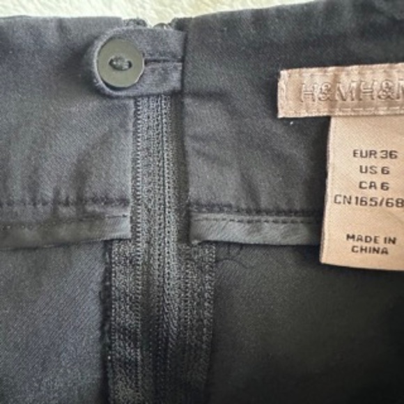 H&M Tulip Mini Skirt With Pockets Sz 6 Black RN# 0101255 - Picture 5 of 14